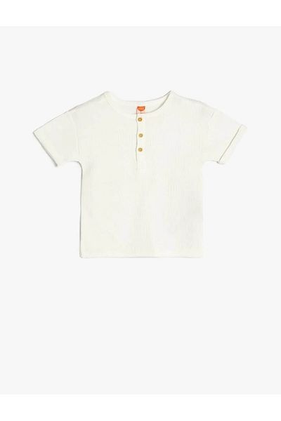 Koton Button Detailed Short Sleeve Cotton Crew Neck Basic T-Shirt