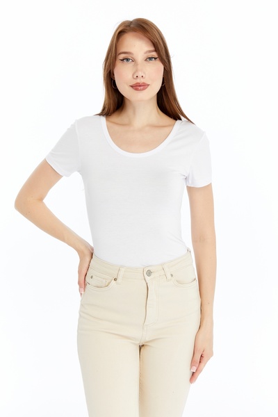 LAENT Γυναικεία μπλούζα με κοντό μανίκι με λαιμόκοψη σε λευκό χρώμα