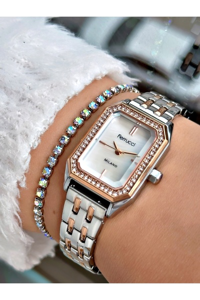 Ferrucci FERRUCCİ KARE TAŞLI ROSE GÜMÜŞ METAL KADIN KOL SAATİ