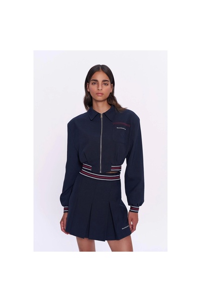 OllaCollection سترة بومبر مطرزة بشكل مفصل باللون الأزرق الداكن