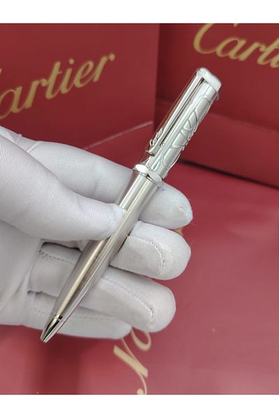 Cartier A wonderful decorated Cartier pen with a beautiful design and accessories