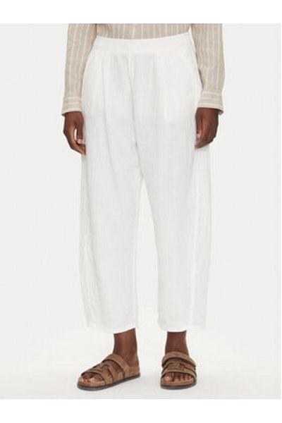 GAP Pantaloni din material textil pentru femei 713952-00 Albi