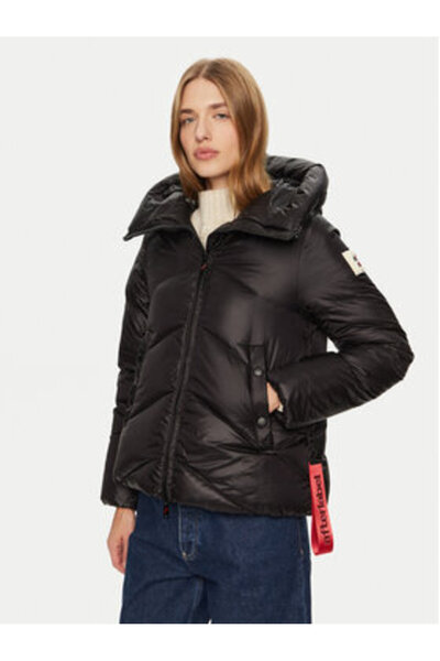 after label Geacă de puf pentru femei A00042 Neagră