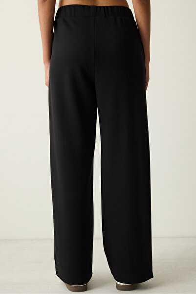 Penti Široká noha Nervour Jogger černé tepláky