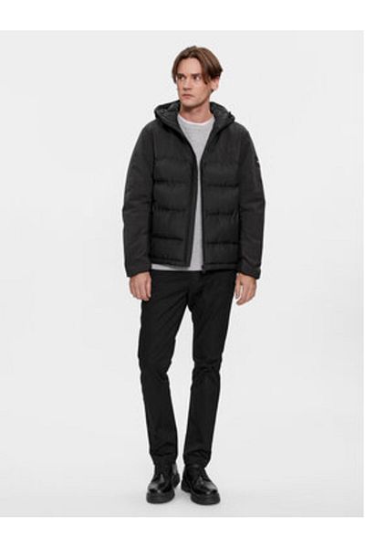 Calvin Klein Jachetă de iarnă pentru bărbați Calvin Klein K10K111889 Neagră