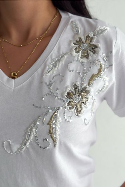 FEMELLE Tricou alb pentru femei, cu decolteu în V, cu paiete și broderie, brodat, 100% bumbac