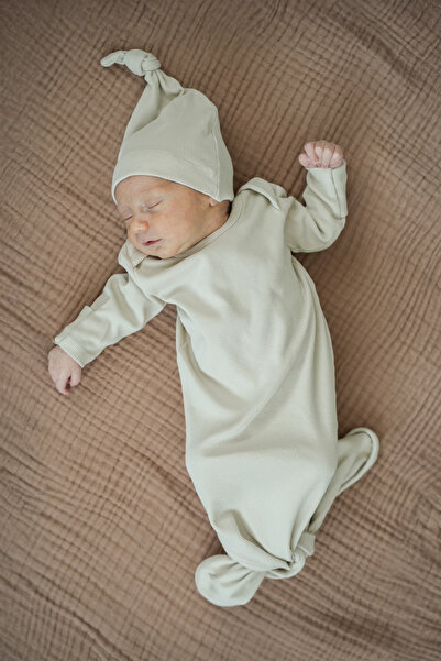 Minuche Ribbed and Bottom Tie Baby Bodysuit and Beanie Set 100% Cotton - Easy Bottom Opening Design