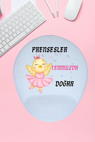 qoeuyl boutique Princesses Are Born This Month Printed Birthday Special Day Gift Oval/Square Wrist Supported Mousepad
