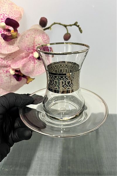 Paşabahçe 12-Piece Tea Set with Pasabahce Fine Cups and Tea Plates Silver Tulip Decor