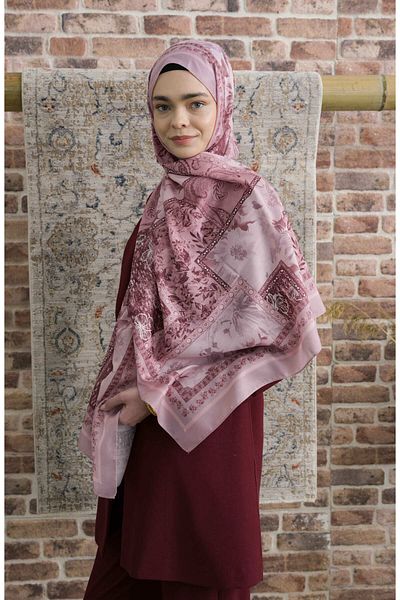 Fatma Atasoy Hibisca Soft Pink Ethnic Patterned Shawl