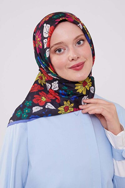 Levidor Purple Daisy Cotton Scarf