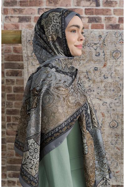Fatma Atasoy Glorina Gray Ethnic Patterned Shawl
