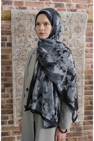 Fatma Atasoy Pigmentia Patterned Anthracite Crash Shawl