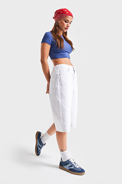its basic Kadın Beyaz Renk 5s5-2 Maxi Boy Beli Lastikli %100 Koton İç Göstermez Denim Bermuda Şort