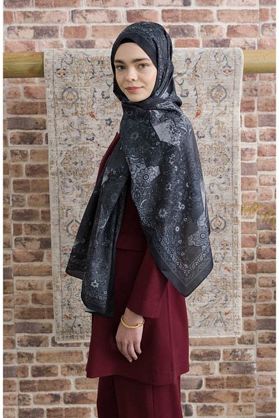 Fatma Atasoy Glorina Black Ethnic Patterned Shawl