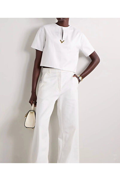 BrandsBoutique V Plague Cropped Tshirt