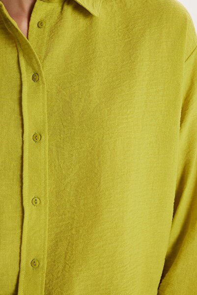 Tudors Kadın Slim Fit Dar Kesim Uzun Kollu Klasik Yaka Yeşil Gömlek