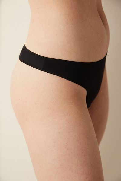 Penti Εύκολο Micro Black Thong εσώρουχο