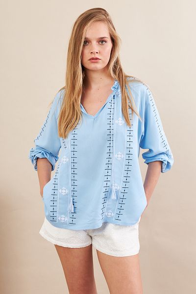 Cool & Sexy Bluză de damă albastră brodata MPC1344