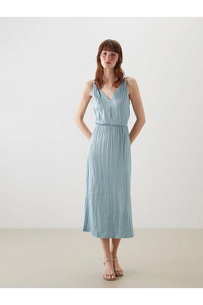 LC Waikiki Lcwaikiki Classic Green V-Neck Strap Satin Dress
