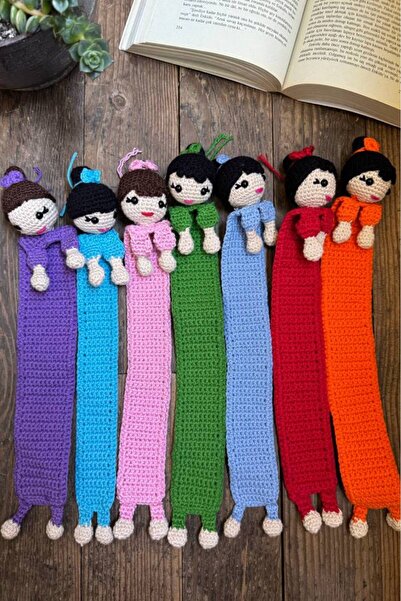 Talinhandmade Amigurumi Balerin Topuzlu Kız Kitap Ayracı - Mavi