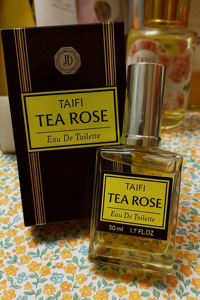 eau TAIFI TEA ROSE