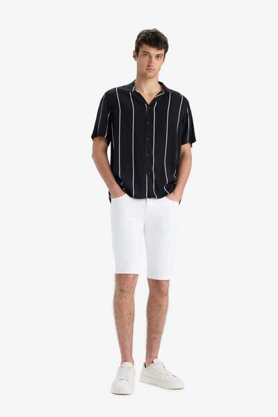 DeFacto Slim Fit Slim Fit Weiße Jean Bermuda Shorts X5352az25sm