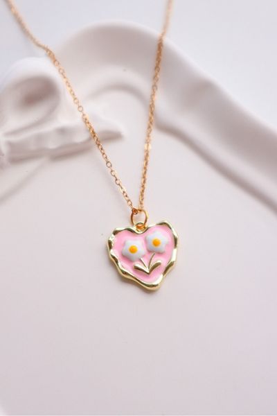 EFBUTİK Pink Heart Flower Pattern Imported Necklace with Gold Color Chain