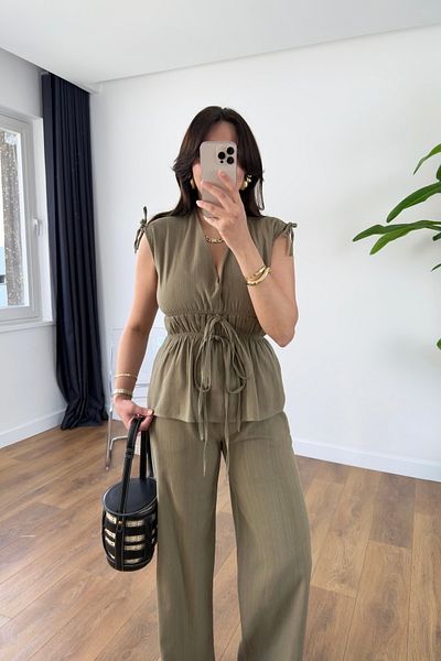 BİRCANÇİL Gisa Khaki Rubber Detailed Blouse Trousers Set