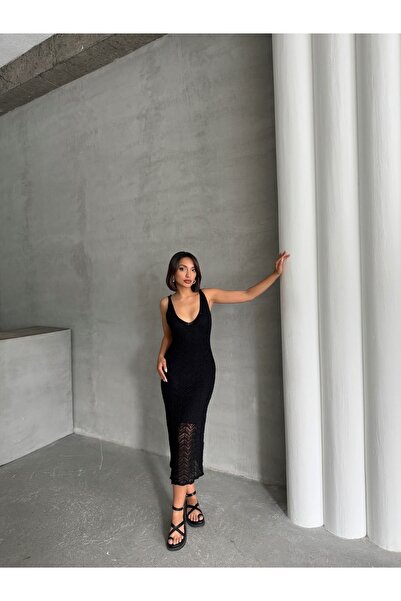 BEJNA Schwarzes, durchbrochenes Sommer-Strickkleid für Damen