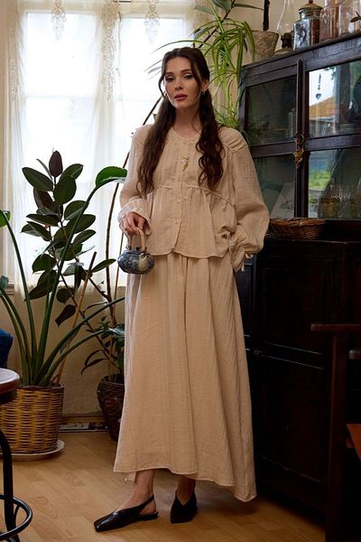 Ceylan Otantik Cream Muslin Blouse & Balloon Skirt Set