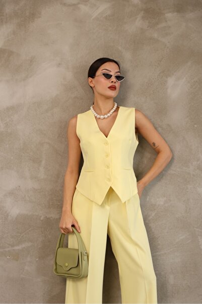 Ekim Store Crop Blazer Vest and Trousers Suit