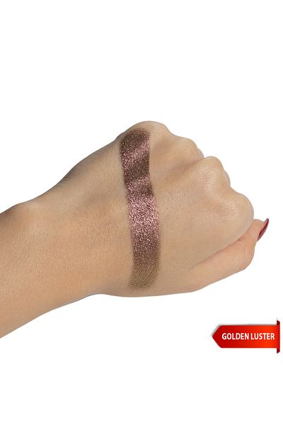 Character Chromatic Sparkling Eyeshadow Powder