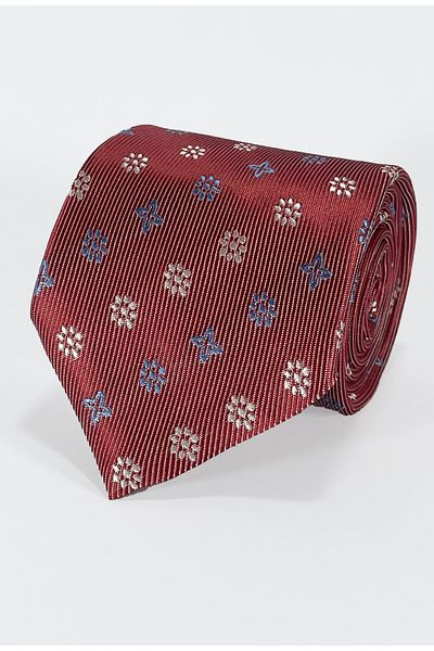 BLC Basic Line Co. Stylish Microfiber Tie and Handkerchief with Blue-And-White Floral Pattern on Red Background - 7 cm Modern Cut