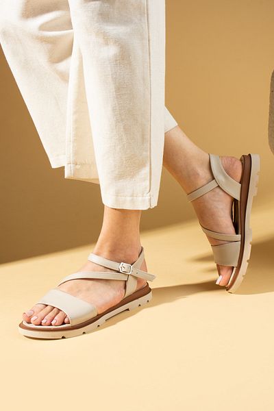 Pembe Potin New Season Women's Beige Banded Comfortable Poly Sole Stylish Daily Sandals