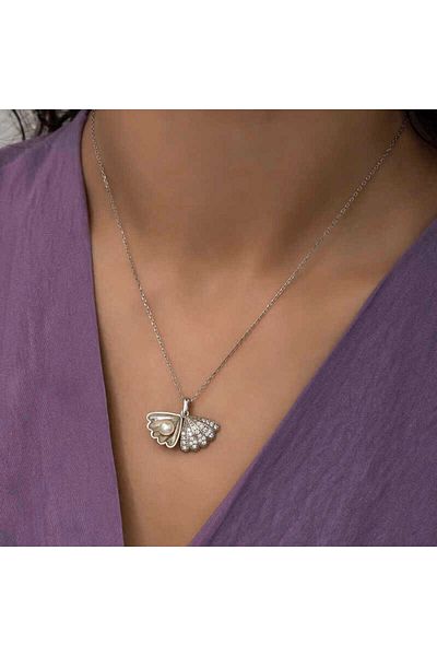 Emperium Oyster Necklace with Silver Pearls