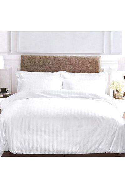 Ferrucci Frochi White Twin Duvet Set, 5 Pieces Single Set