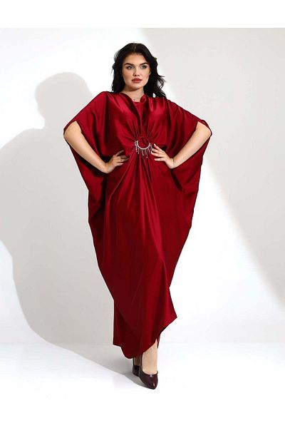Stayele Elegant Burgundy Kaftan Dress with Embellished Detail