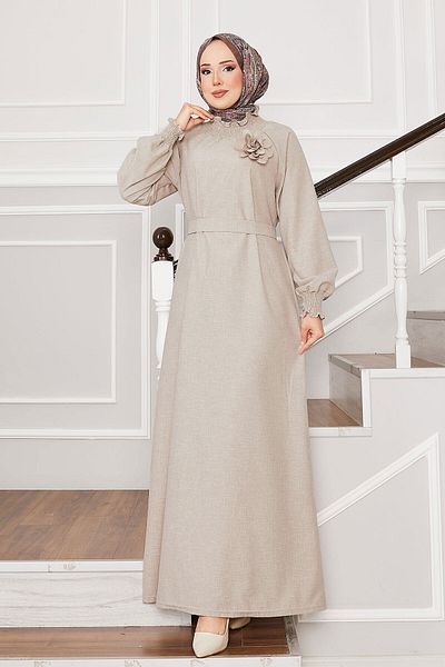 EBRUTESETTÜR Hijab Dress with Rose Brooch on Sleeves