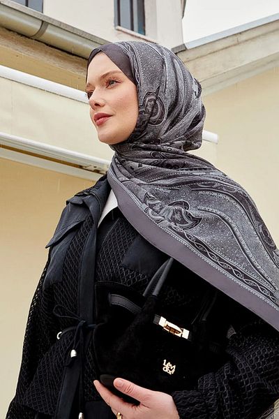 LuvenSara Indian Silk Shawl Gray