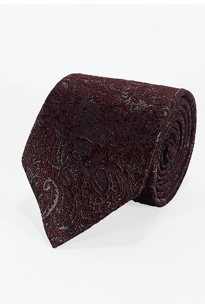 BLC Basic Line Co. Burgundy Paisley Patterned Microfiber Tie and Handkerchief Set on Dark Gray Background - 7 cm Modern Cut