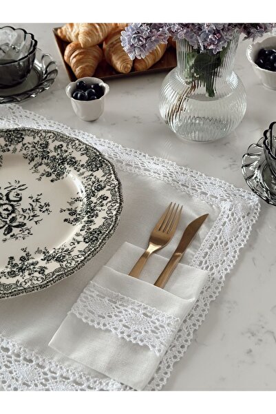 NEEDLE جيب Whistle مزين بالدانتيل/حامل مناديل باللون الأبيض (وعاء معالج بالشفرة)