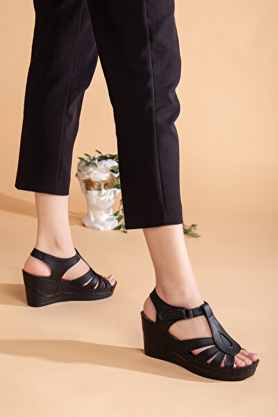 morscho صنادل نسائية ذات كعب عالٍ لتقويم العظام من Uway