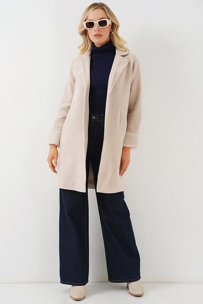 modaserdem 9145 Feathered Fish Back Stamp Coat - Cream