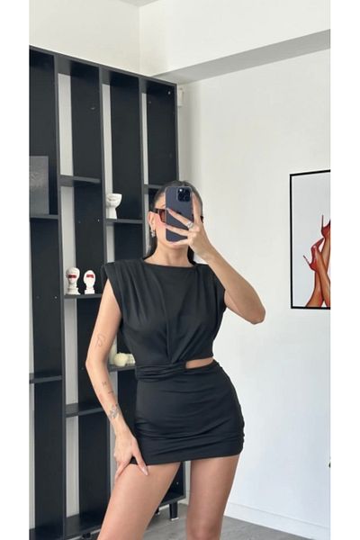 Les Séduisantes c.a. Diver Fabric Waist Detailed Padded Dress