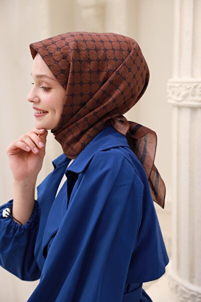 Silk Home Olinda Scarf 48004 -6485 90 X 90 Brown - Navy Blue 64