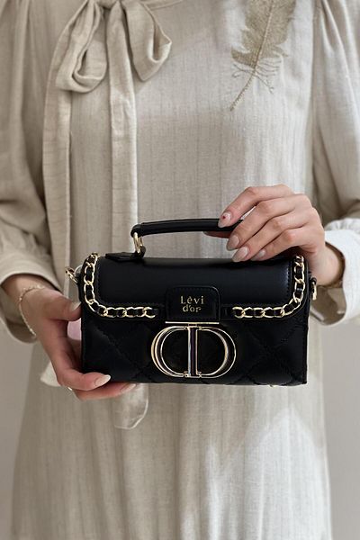 Levidor Crossbody Bag with Metal Ring Detailed Cover and Chain