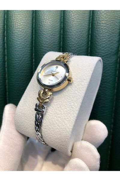 Essence Women's Wristwatch