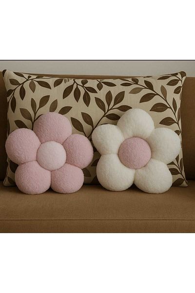 No Name Atelier Daisy Pillow