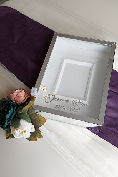 hobicehayaller Κορνίζα αναμνηστικών αντικειμένων 25x35 με όνομα και LED και τ...